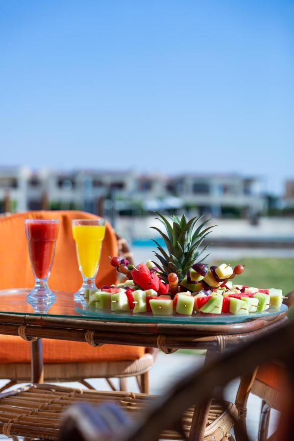 Golden Lake Marina Hotel El Alamein Exterior foto