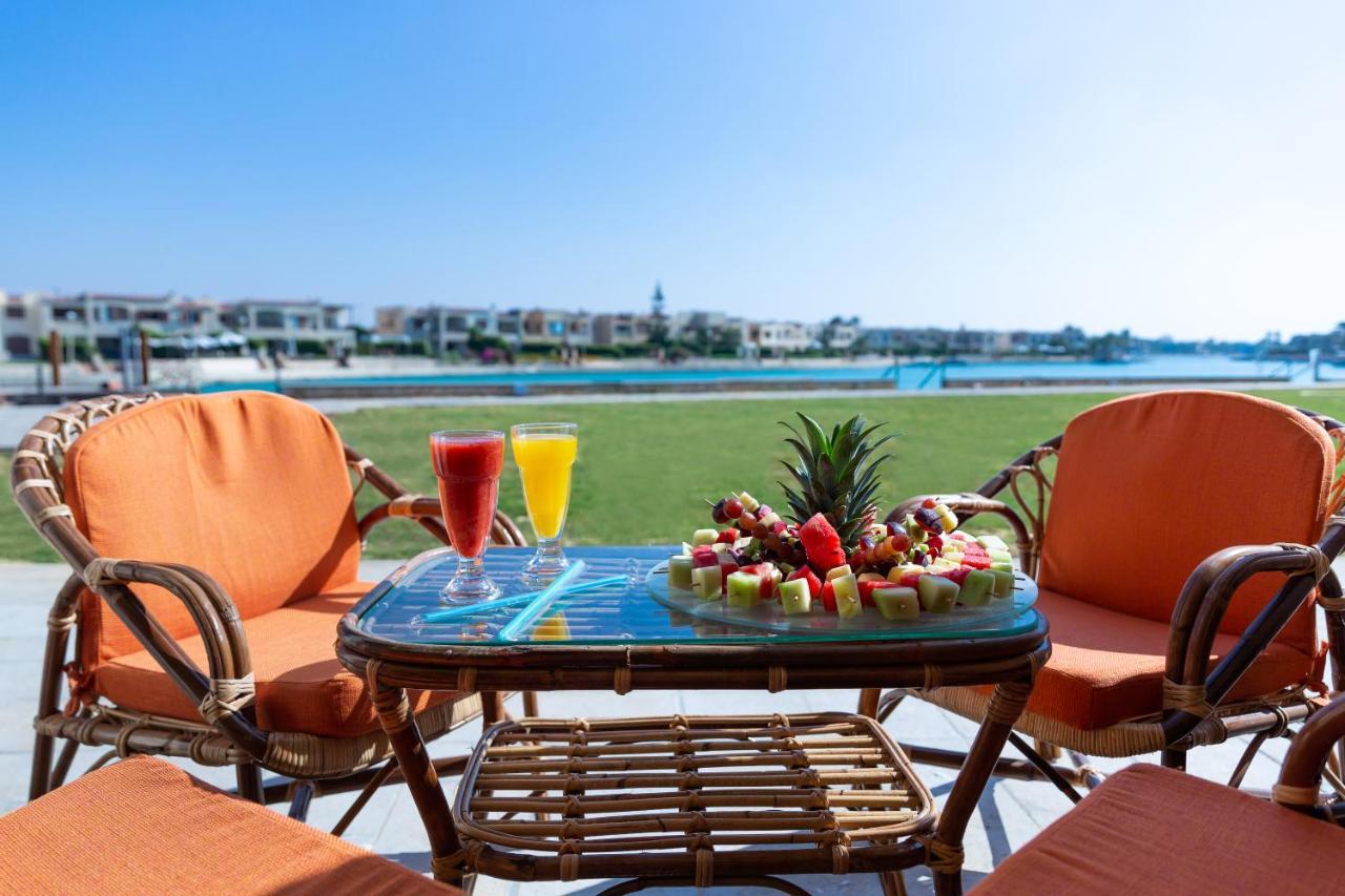 Golden Lake Marina Hotel El Alamein Exterior foto
